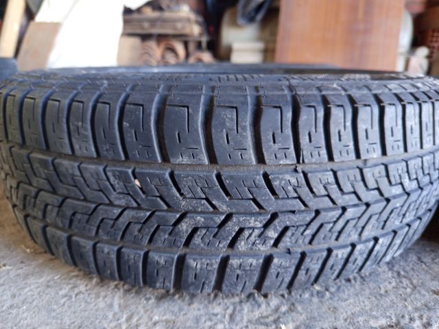 Ruedas de acero con neumáticos Smart