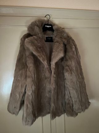 Chaqueta de piel beige El Corte Inglés