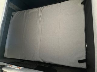 Cuna de viaje gris