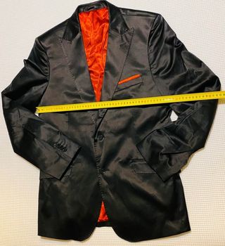 Traje de Fórmula Joven
