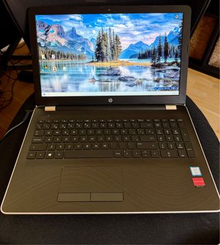 Portátil HP 15-bs027ns Gris. 15”