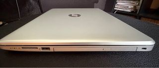Portátil HP 15-bs027ns Gris. 15”