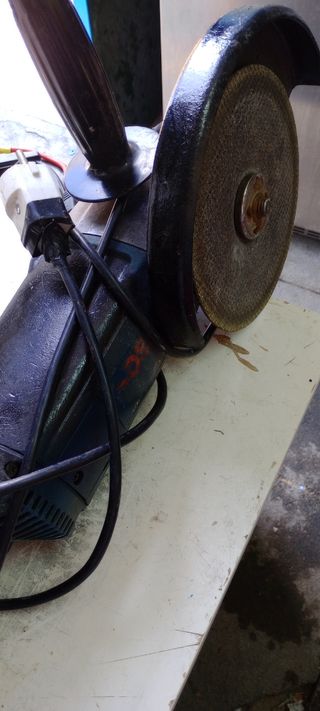 Radial grande, posible cambio escobillas