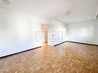Casa pareada en alquiler en Piovera - Conde Orgaz en Madrid