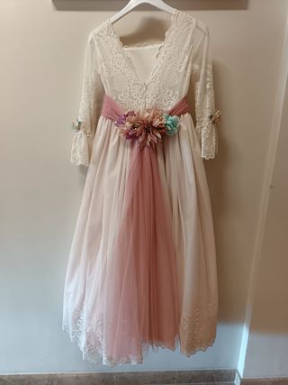 Vestido Comunión, Tocado y cancan.Venta en persona