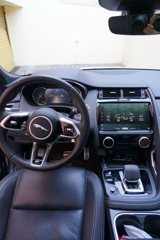 Jaguar E-PACE híbrido enchufable 309cv Garantia!