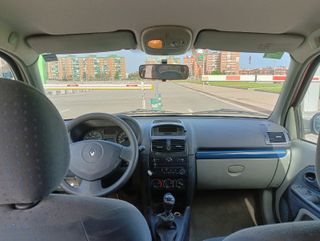 Renault Clio 2004