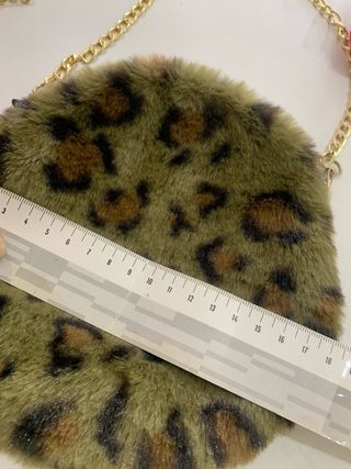 Piccola borsa rotonda leopardata