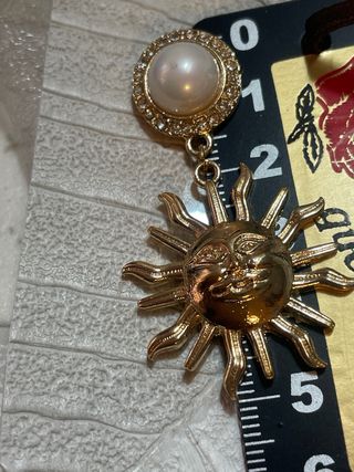 Pendientes Sol con Perla y Circonitas