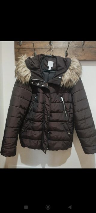 Cazadora acolchada H&M mujer burdeos