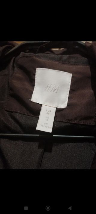 Cazadora acolchada H&M mujer burdeos