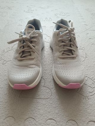 Zapatillas Skechers Mujer.