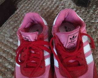 Adidas I-5923 rosas y rojas