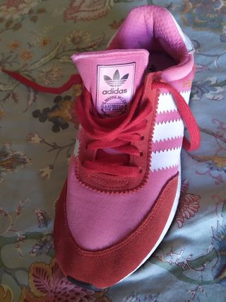 Adidas I-5923 rosas y rojas