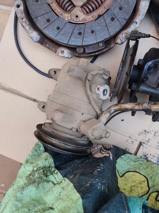 Compresor A/A Nissan Terrano TD27