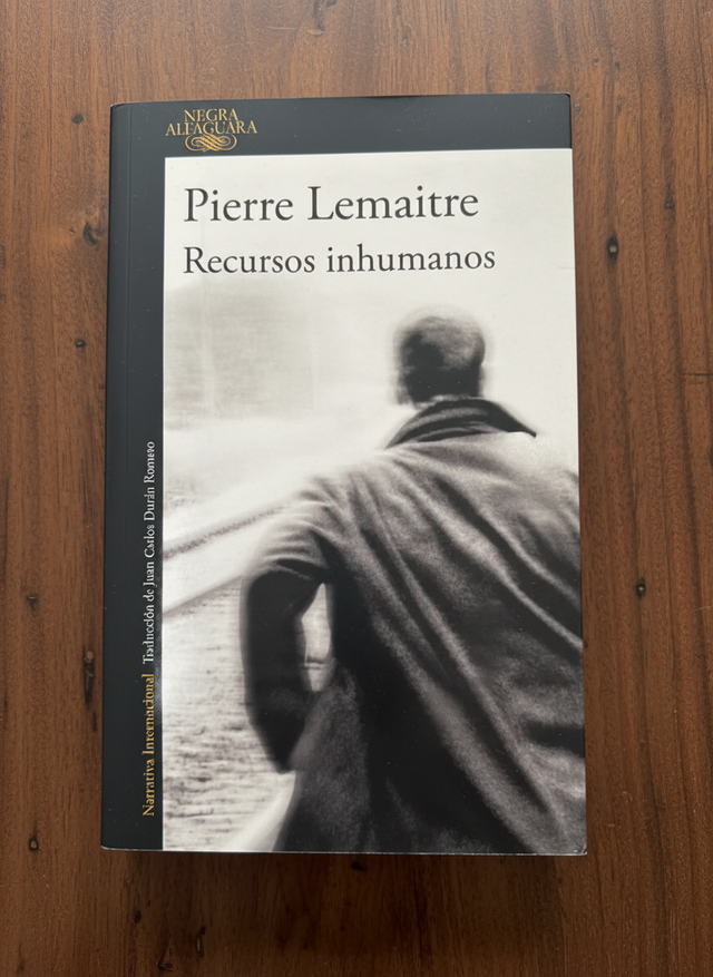 Recursos inhumanos / Inhuman Resources (Spanish...