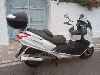 SYM maxsym 600 ABS