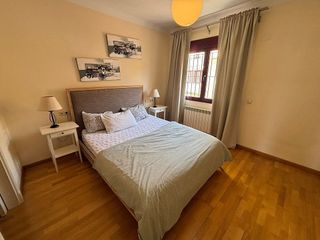 Casa adosada en alquiler en Nueva Andalucía centro en Marbella