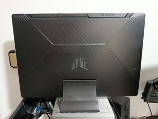 Portátil ASUS TUF Gaming F17 FX706HM