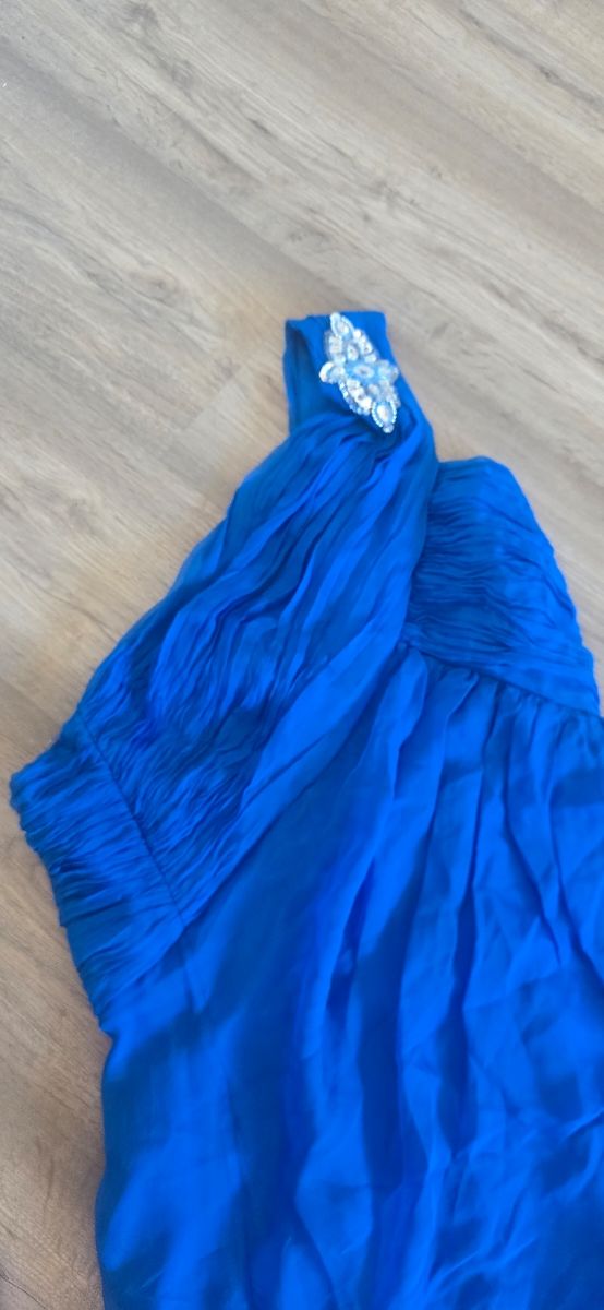 Vestido de fiesta azul