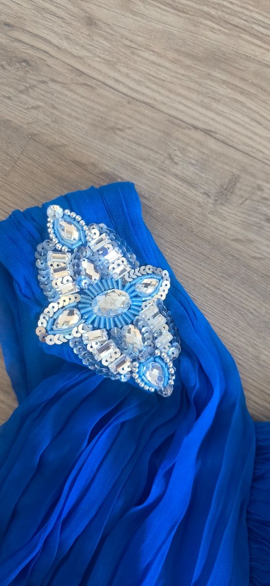 Vestido de fiesta azul