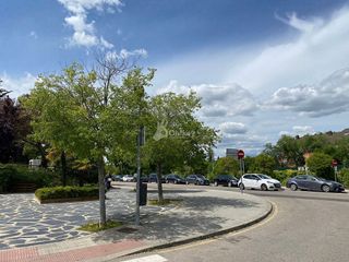 Local comercial en alquiler en El Burgo en Rozas de Madrid (Las)