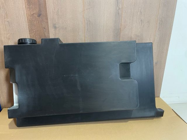 Depósito Aguas Sucias Mercedes Marco Polo 2009