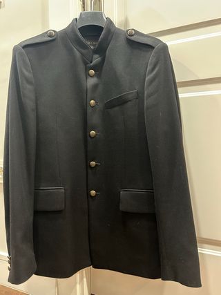 Chaqueta Zara Man Militar Negra