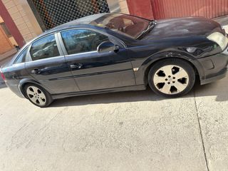Opel Vectra 2004