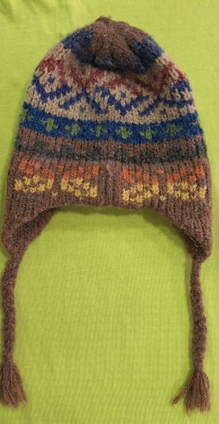 Gorro de lana tejido para niño