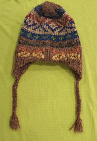 Gorro de lana tejido para niño