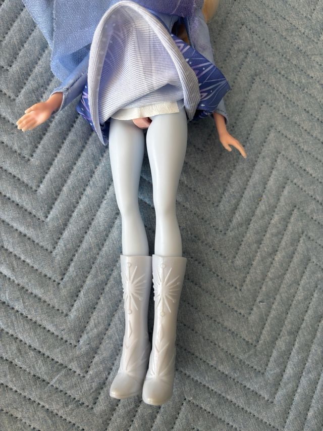 Muñeca Barbie Frozen Elsa