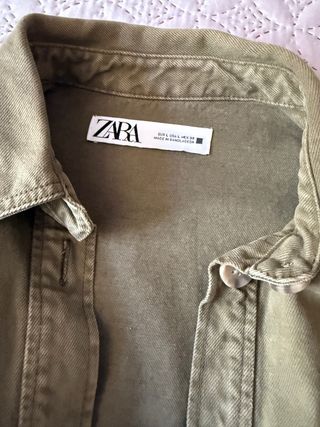 Sobrecamisa Zara Verde Caqui Talla L