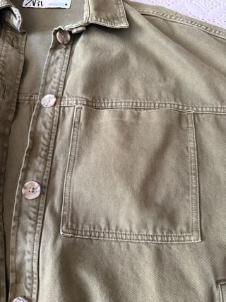 Sobrecamisa Zara Verde Caqui Talla L