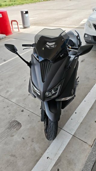 Yamaha T-Max 530