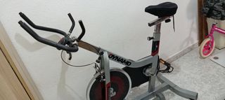 Bicicleta de ejercicio DYNAMO