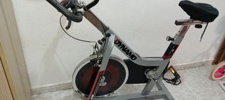 Bicicleta de ejercicio DYNAMO