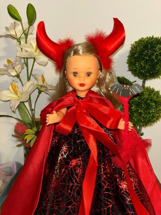 Muñeca Nancy Reedición Vestida Diablesa Artesanal