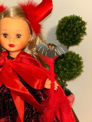 Muñeca Nancy Reedición Vestida Diablesa Artesanal