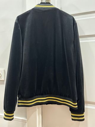 Bomber Jacket Terciopelo Negro y Dorado