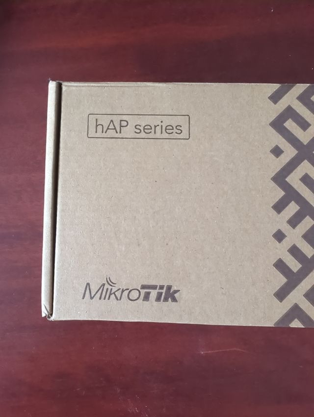 Router MikroTik hAP ac SFP+ETH