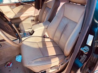 MERCEDES E290 W210 1996 D
