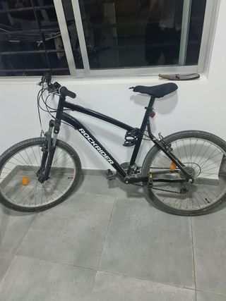 Bicicleta ROCKRIDER negra