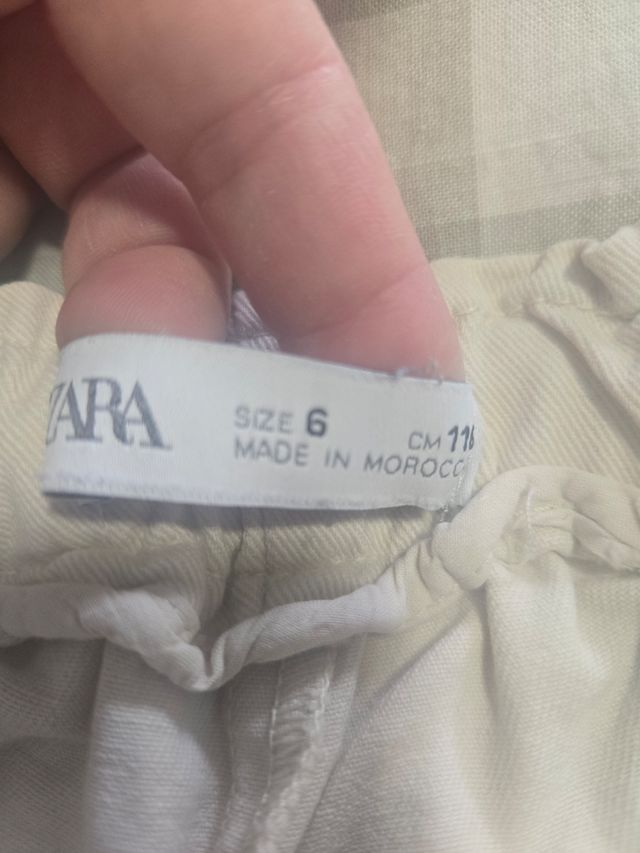 Pantaloni Zara taglia 6