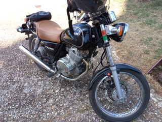 Suzuki TU250X Moto Clásica