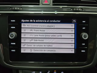 2021 Volkswagen Tiguan R-Line 2.0TDI 150CV