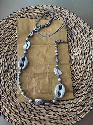Collar calabrote plata y azul.