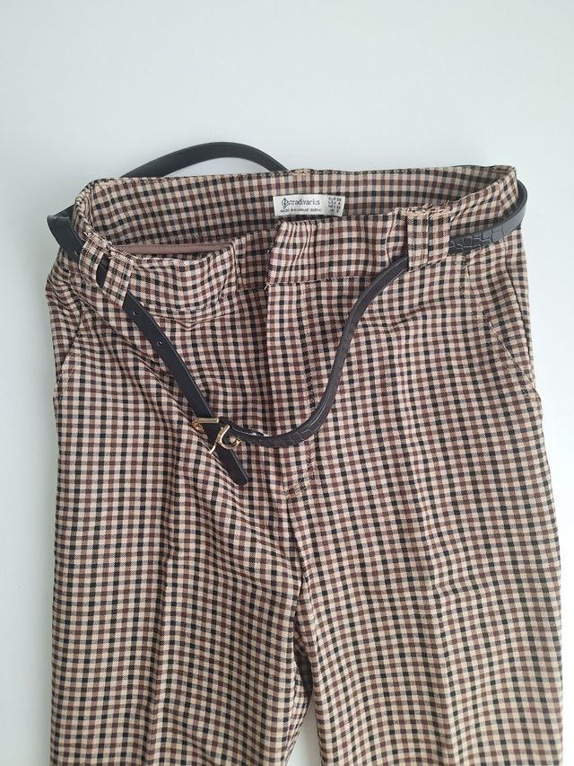 Pantalón de vestir cuadros Stradivarius 36