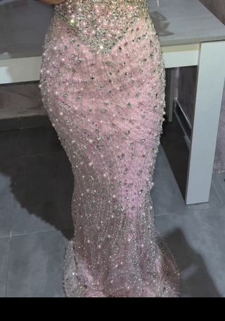 Vestido de fiesta con pedrería y perlas
talla36/38