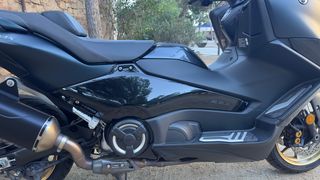 Yamaha TMAX 560 Tech – Akrapovic (2022 / 16.000km)